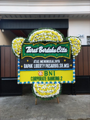Papan Bunga Duka di Bah Kapul